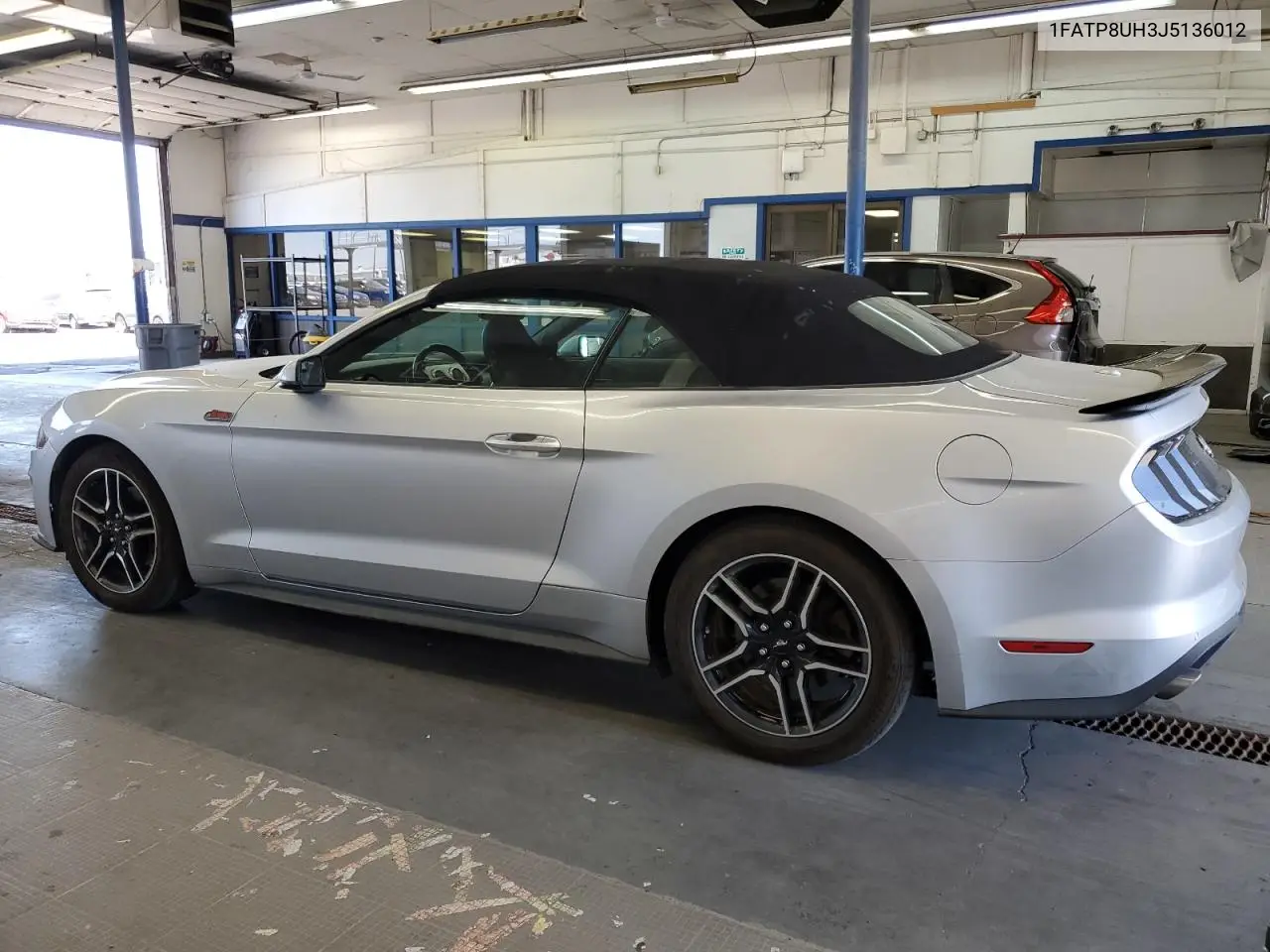 2018 Ford Mustang VIN: 1FATP8UH3J5136012 Lot: 62730105