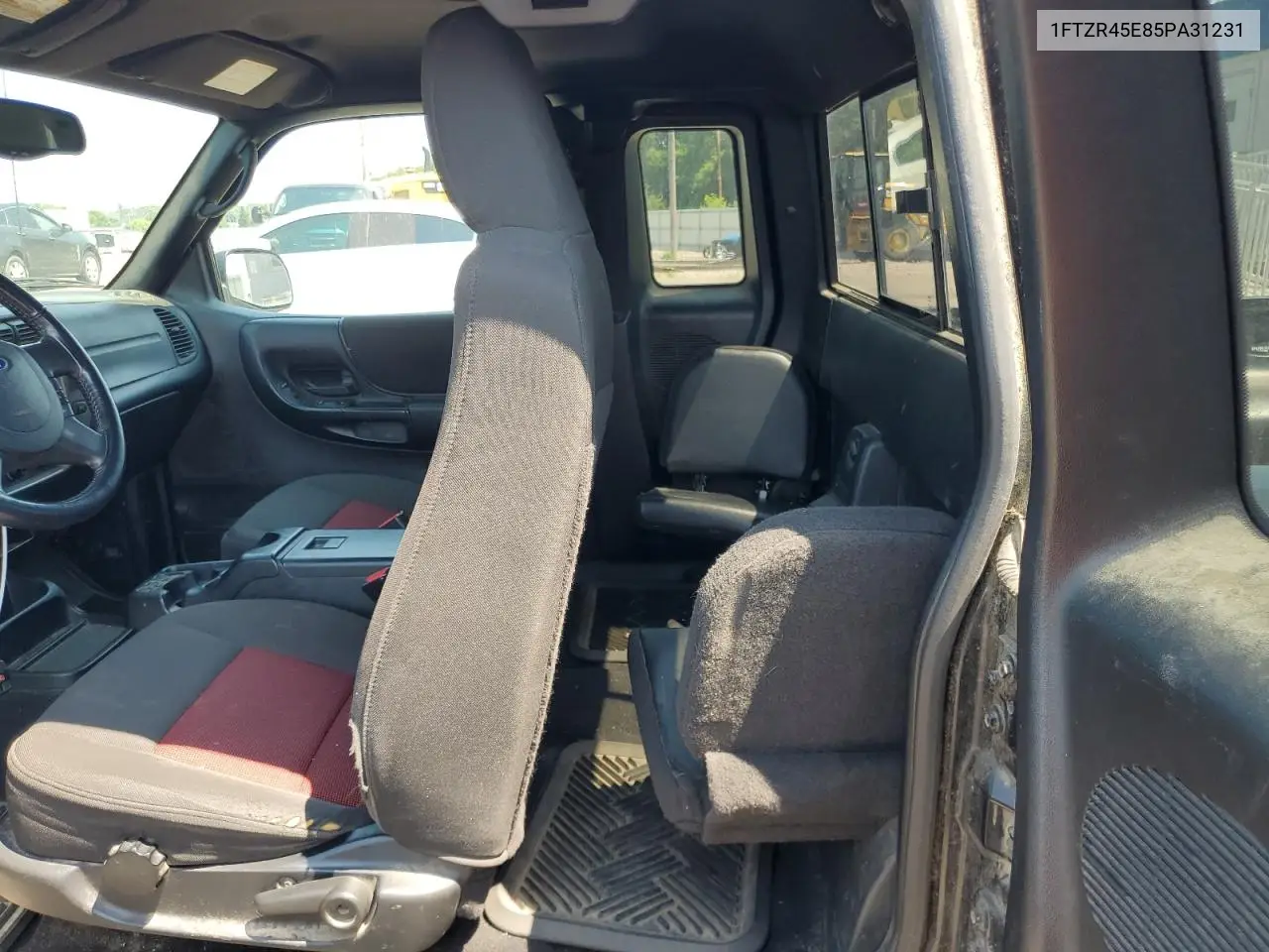 2005 Ford Ranger Super Cab VIN: 1FTZR45E85PA31231 Lot: 64220745