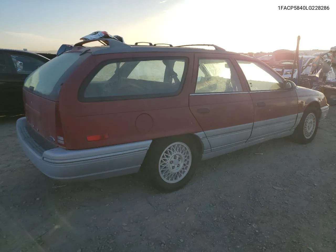 1990 Ford Taurus Lx VIN: 1FACP5840LG228286 Lot: 88076195