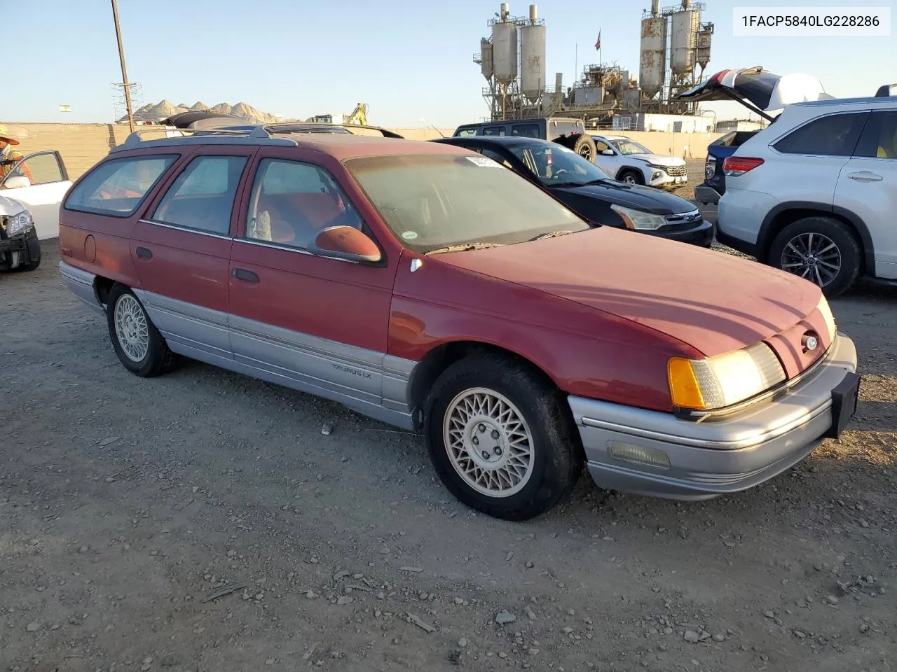 1990 Ford Taurus Lx VIN: 1FACP5840LG228286 Lot: 88076195