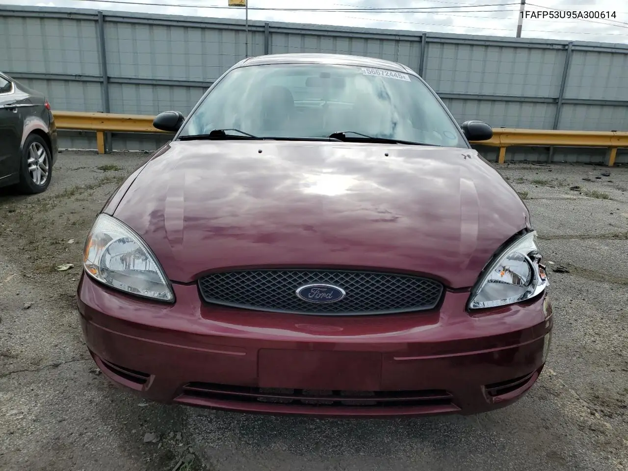 2005 Ford Taurus Se VIN: 1FAFP53U95A300614 Lot: 56672445