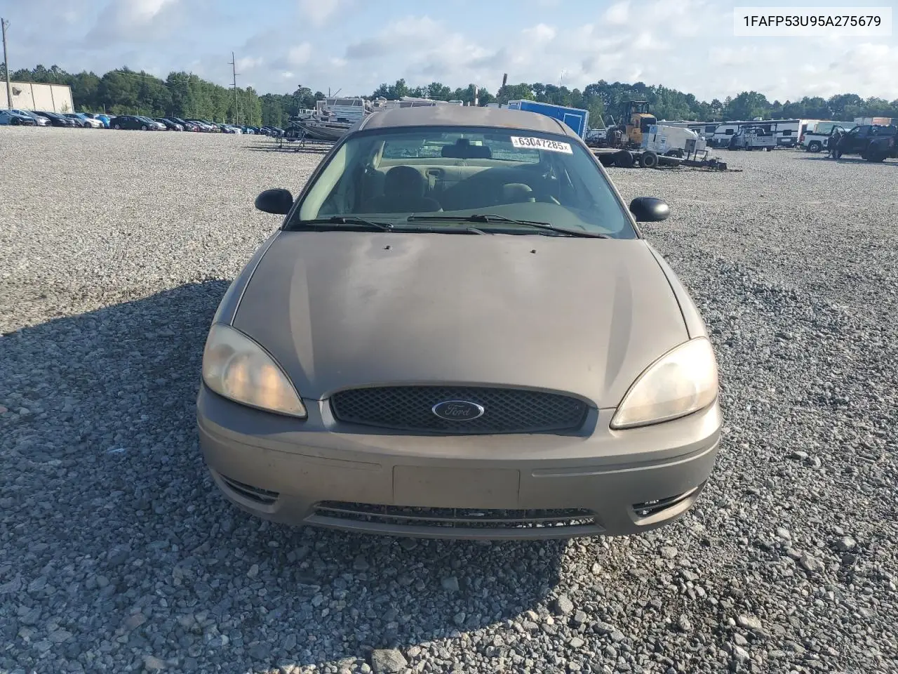 2005 Ford Taurus Se VIN: 1FAFP53U95A275679 Lot: 63047285