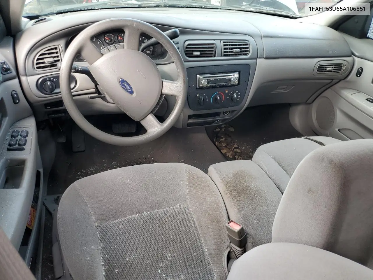 2005 Ford Taurus Se VIN: 1FAFP53U65A106851 Lot: 64367405
