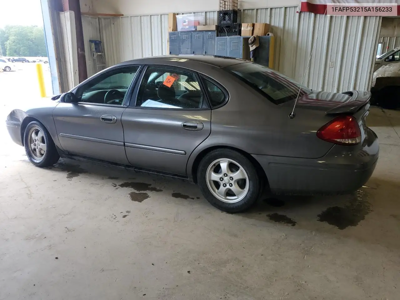 2005 Ford Taurus Se VIN: 1FAFP53215A156233 Lot: 64512575