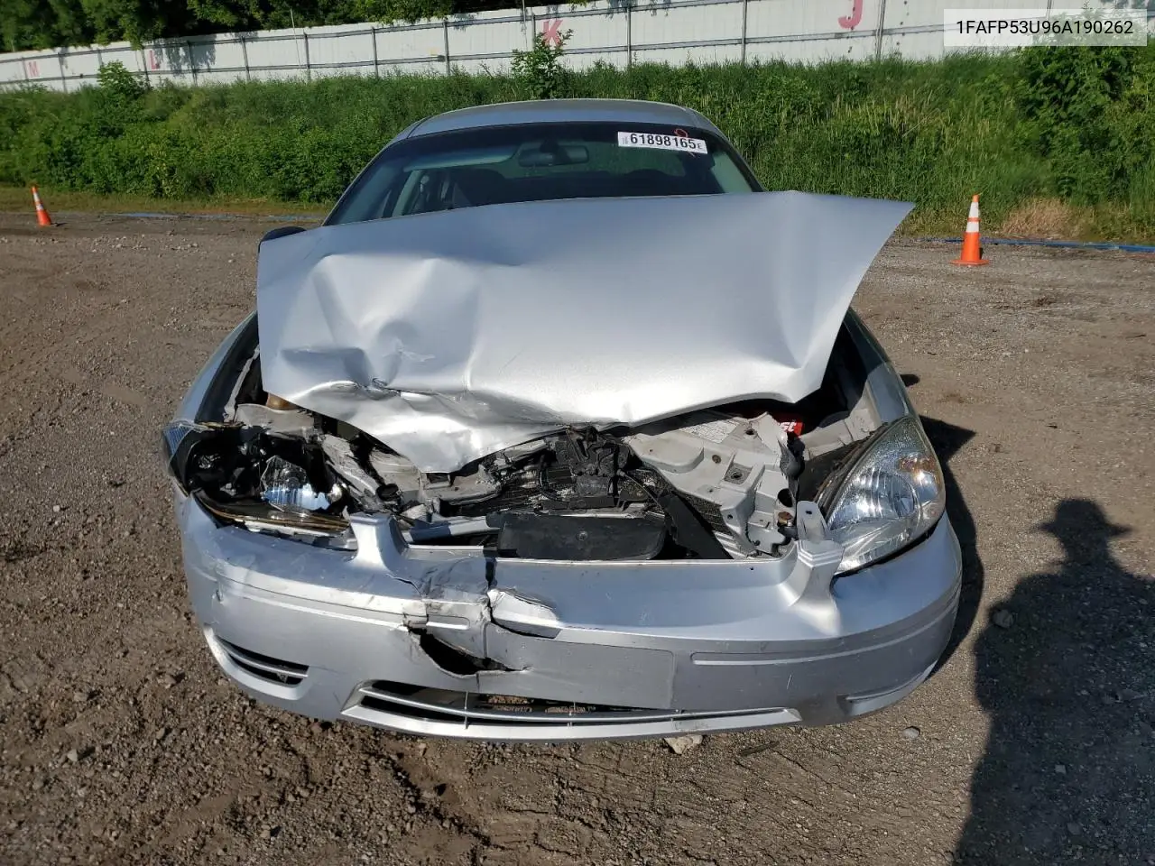 2006 Ford Taurus Se VIN: 1FAFP53U96A190262 Lot: 61898165