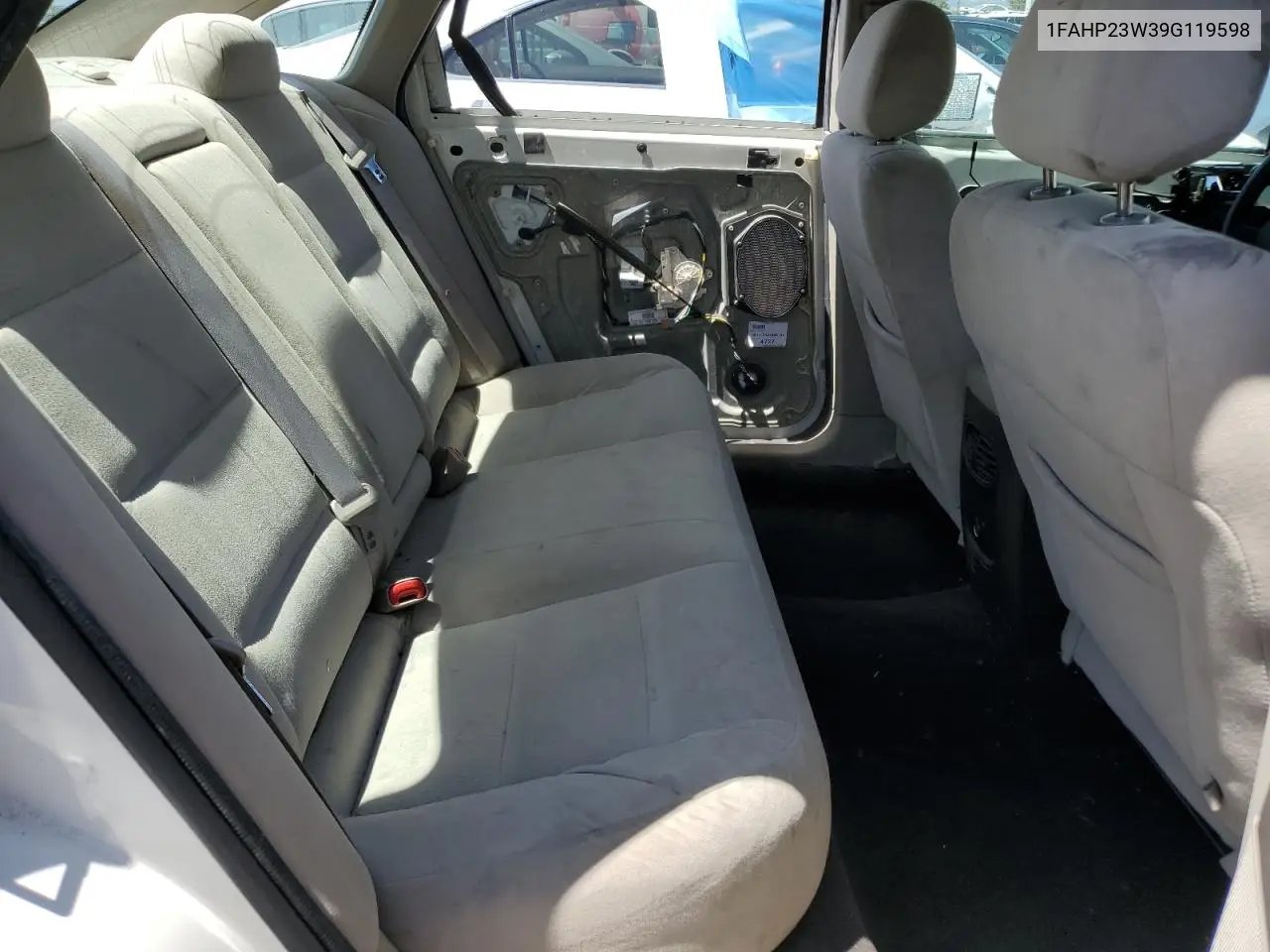 2009 Ford Taurus Se VIN: 1FAHP23W39G119598 Lot: 62777005