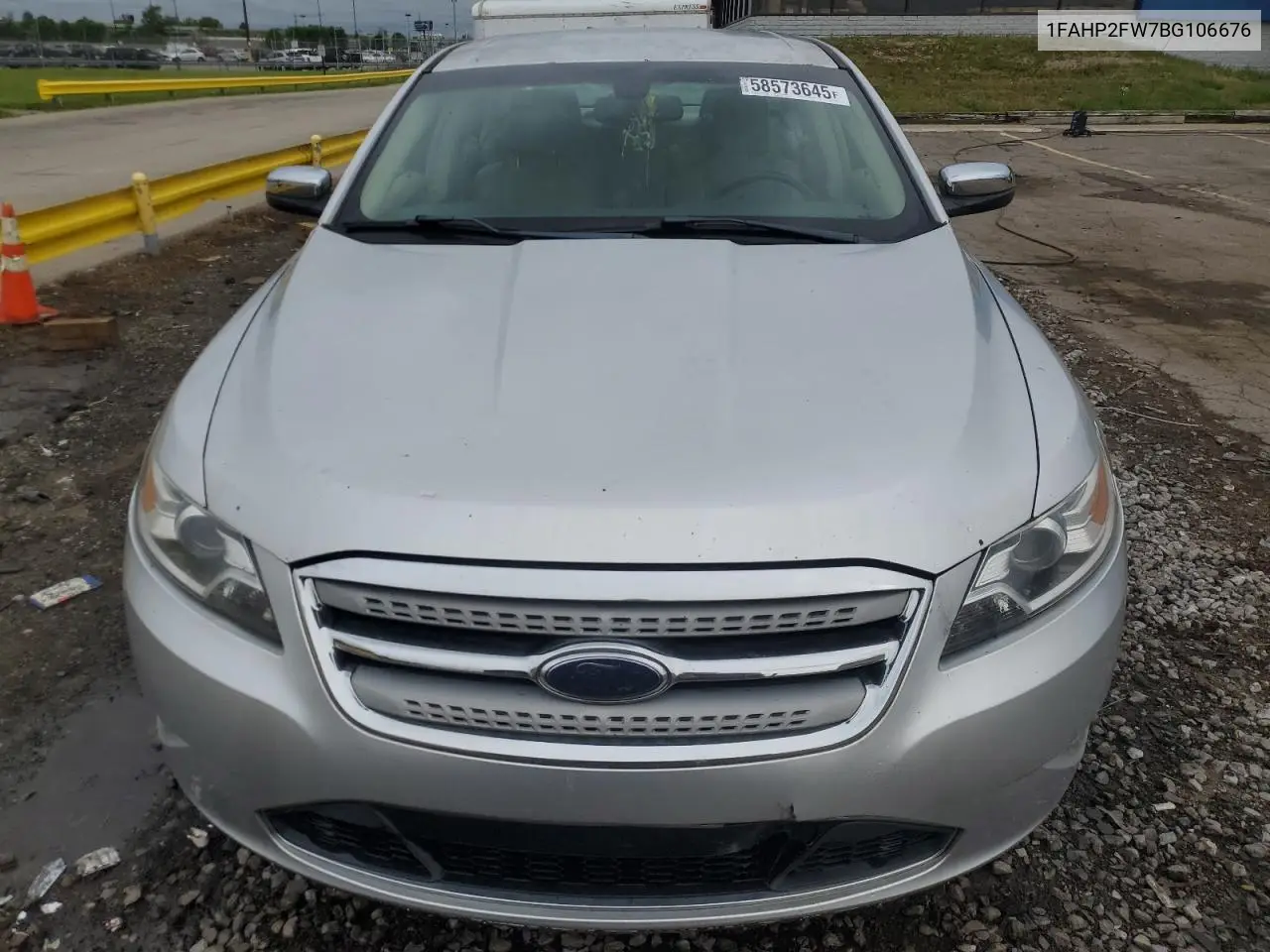2011 Ford Taurus Limited VIN: 1FAHP2FW7BG106676 Lot: 58573645