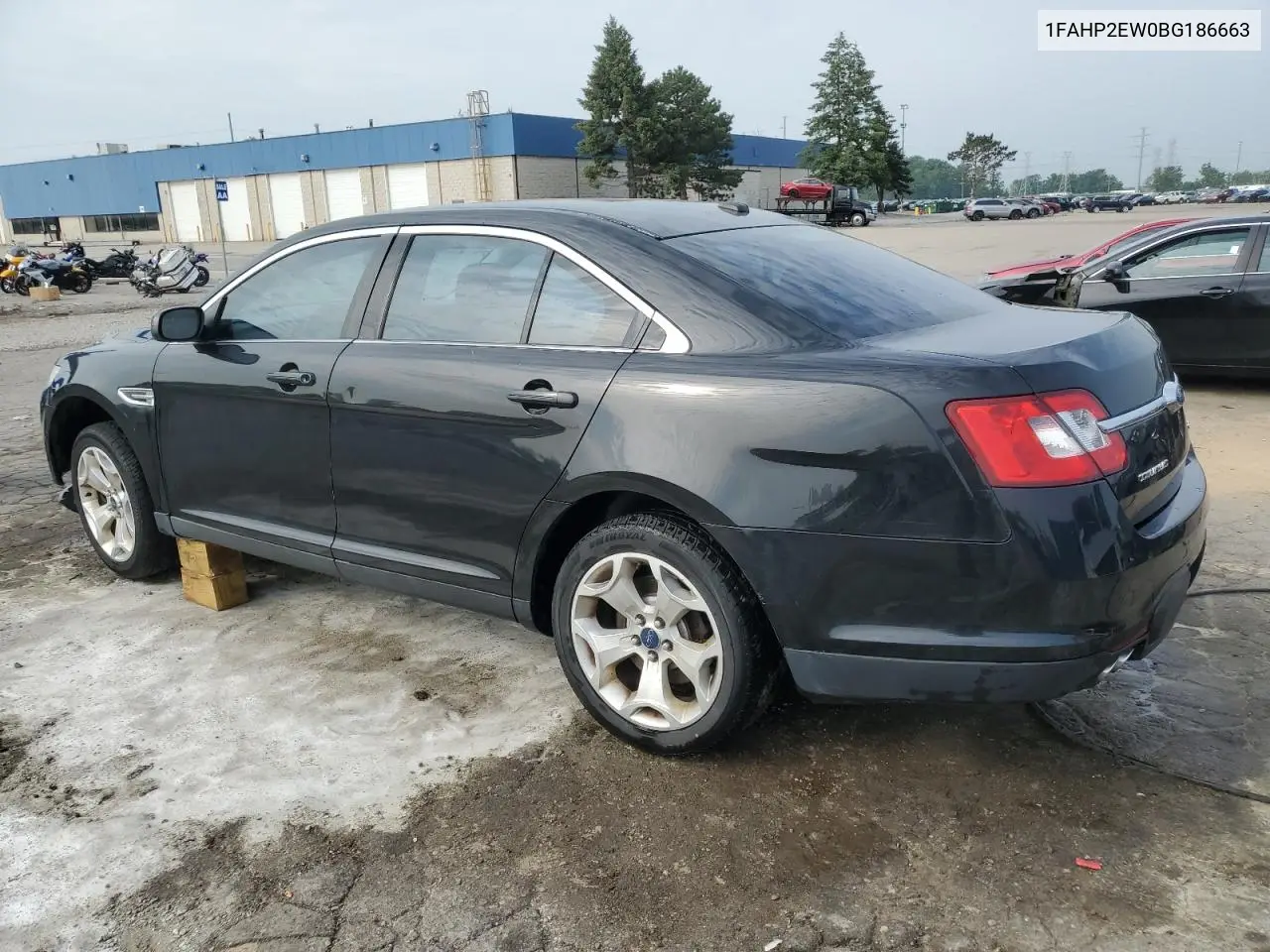 2011 Ford Taurus Sel VIN: 1FAHP2EW0BG186663 Lot: 60902315