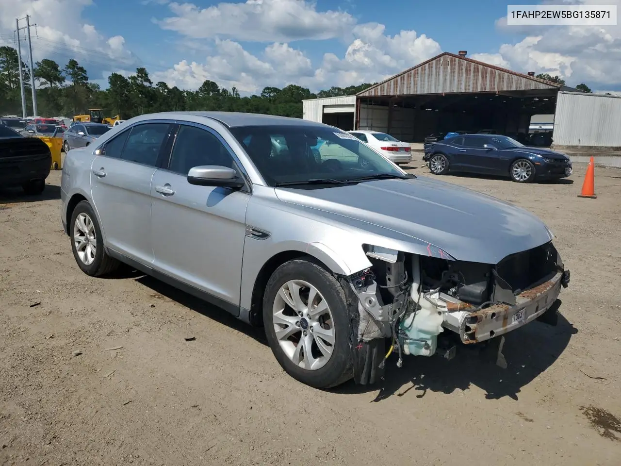 2011 Ford Taurus Sel VIN: 1FAHP2EW5BG135871 Lot: 62603325