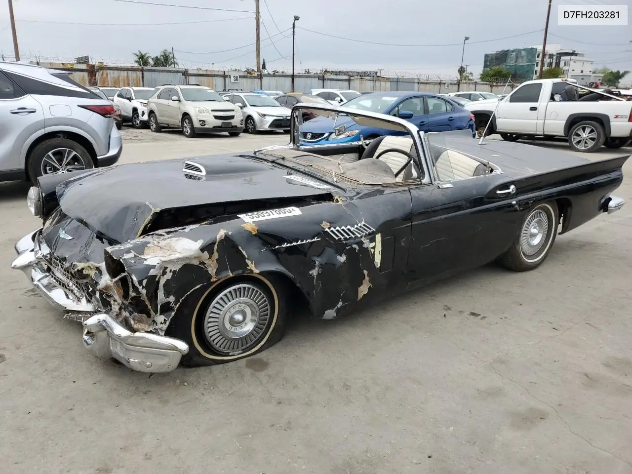 1957 Ford T-Bird VIN: D7FH203281 Lot: 55097805