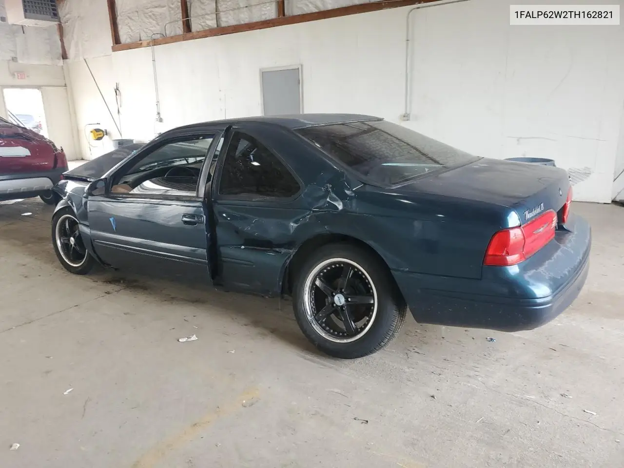 1996 Ford Thunderbird Lx VIN: 1FALP62W2TH162821 Lot: 56204055