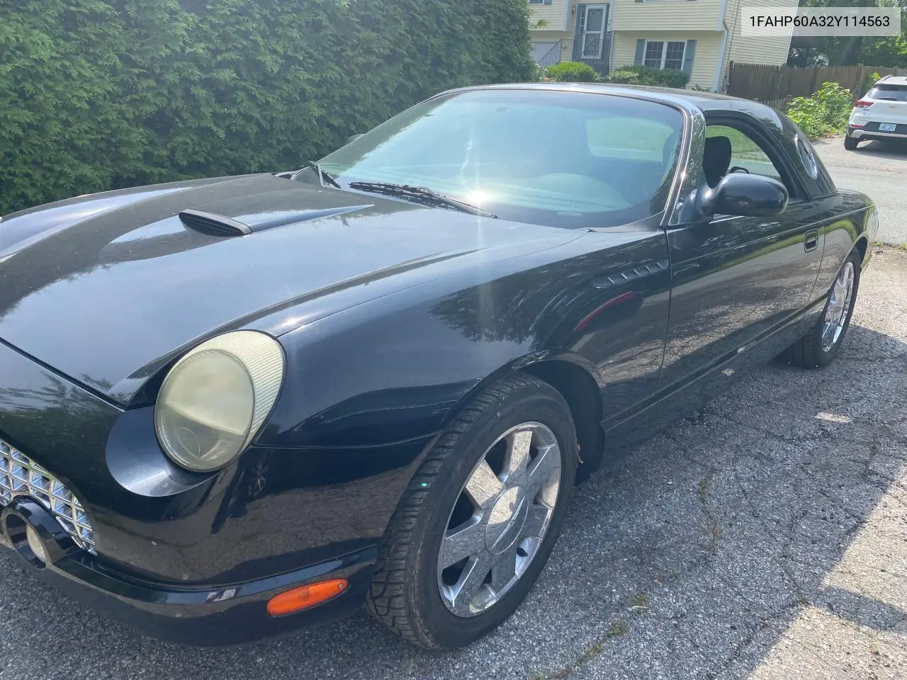 2002 Ford Thunderbird VIN: 1FAHP60A32Y114563 Lot: 61160805