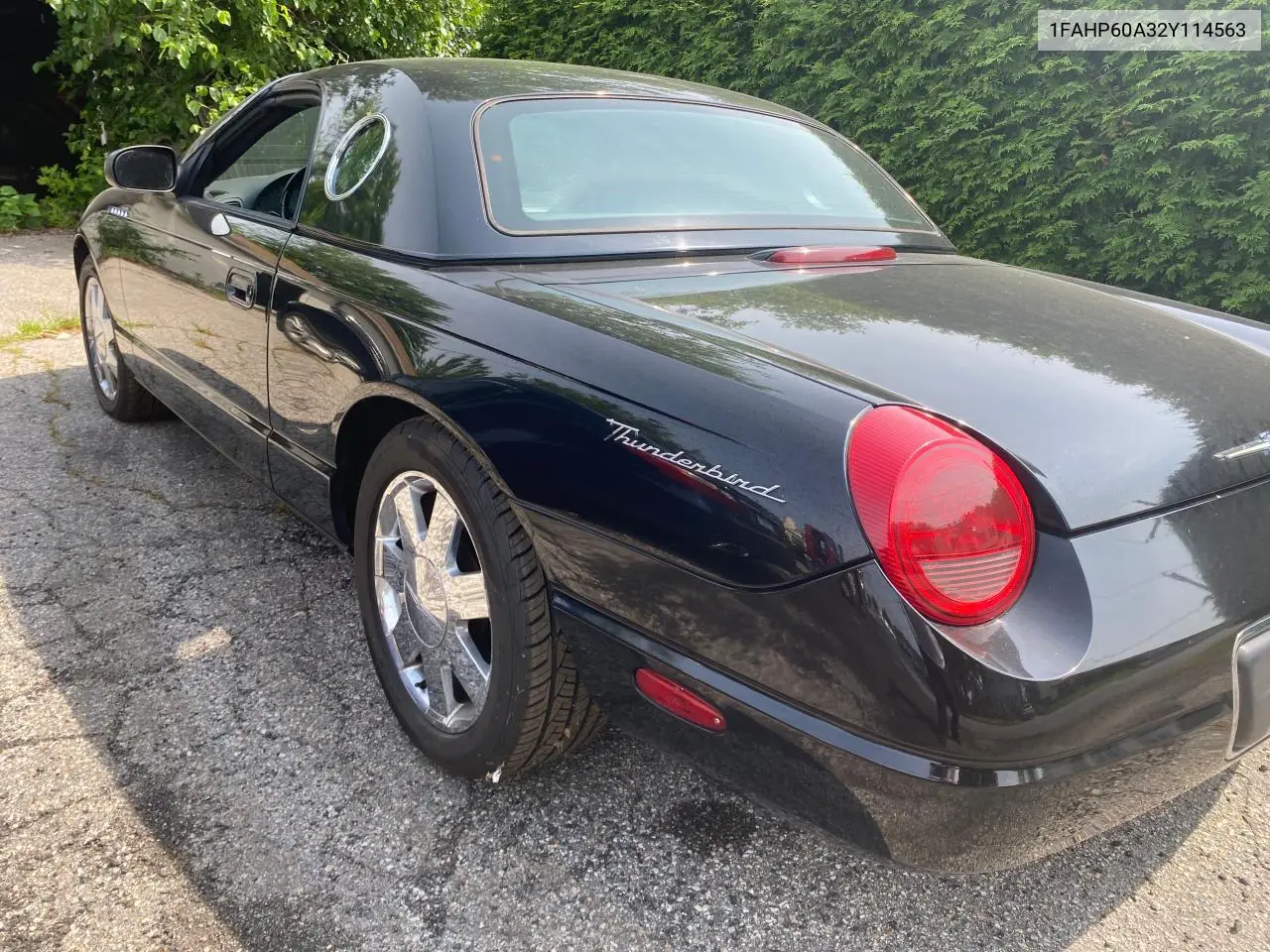 2002 Ford Thunderbird VIN: 1FAHP60A32Y114563 Lot: 61160805