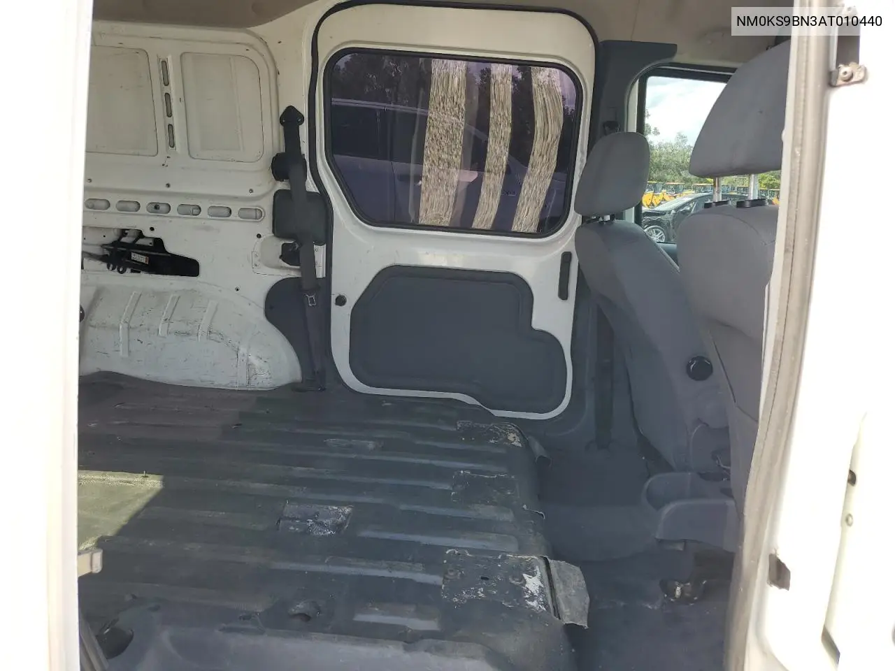 2010 Ford Transit Connect Xlt VIN: NM0KS9BN3AT010440 Lot: 62857225