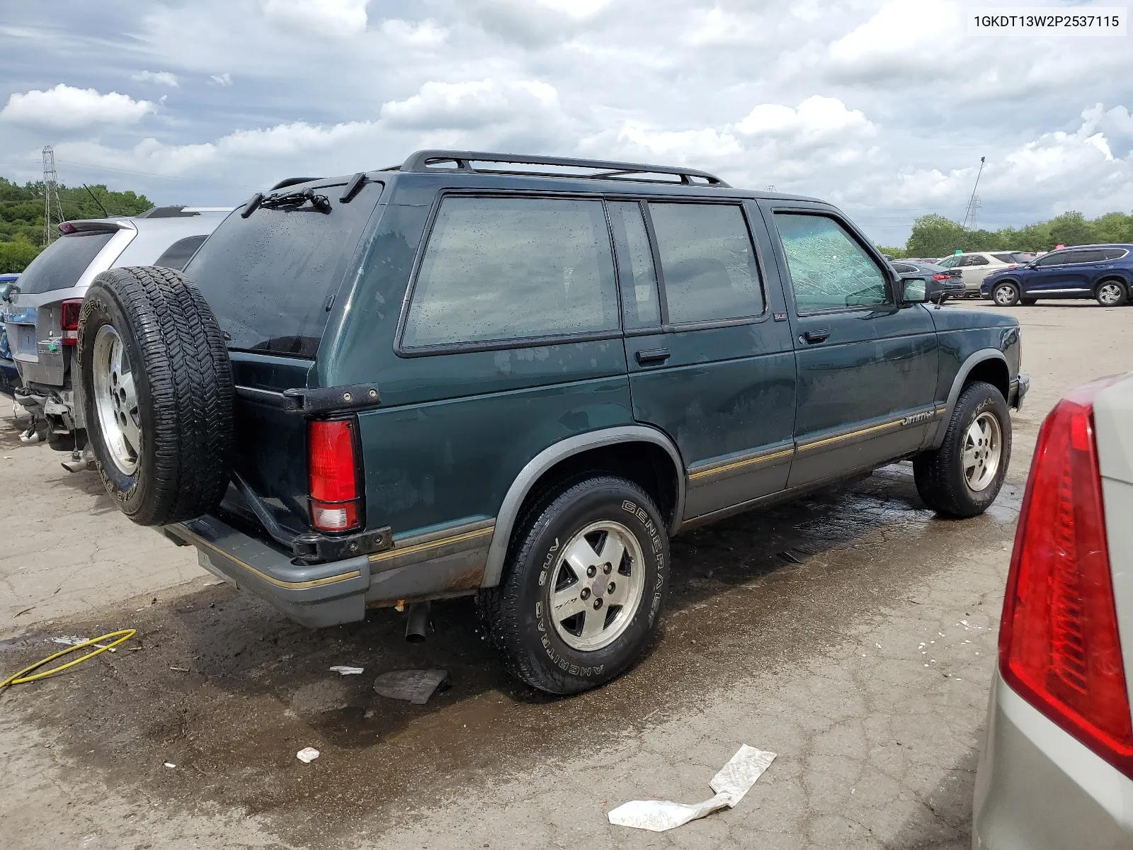 1993 GMC S15 Jimmy VIN: 1GKDT13W2P2537115 Lot: 65668264