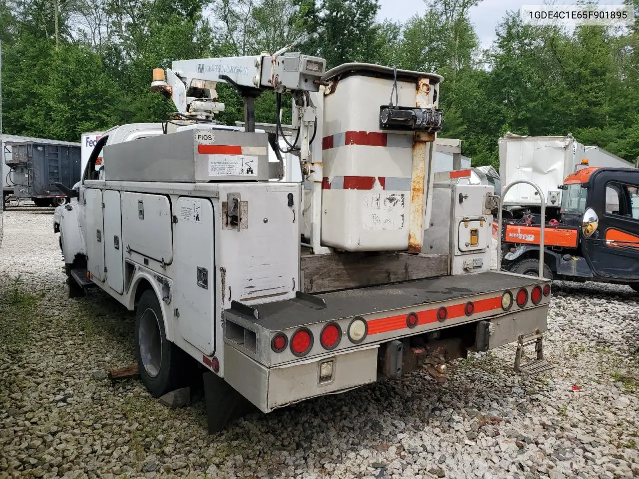 2005 GMC C4500 C4C042 VIN: 1GDE4C1E65F901895 Lot: 60971355