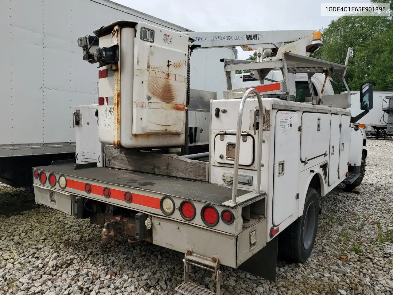 2005 GMC C4500 C4C042 VIN: 1GDE4C1E65F901895 Lot: 60971355