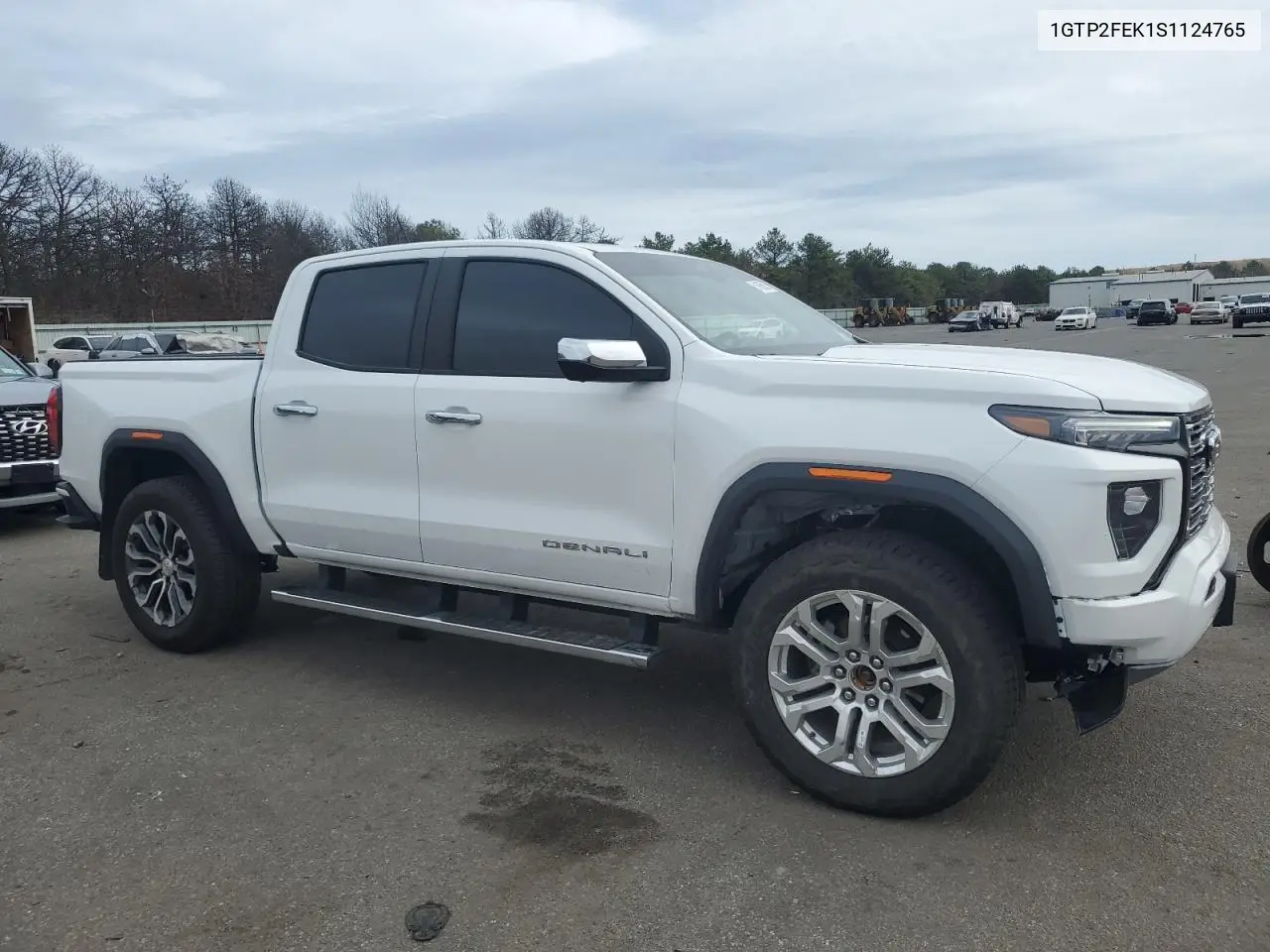 2025 GMC Canyon Denali VIN: 1GTP2FEK1S1124765 Lot: 51665015