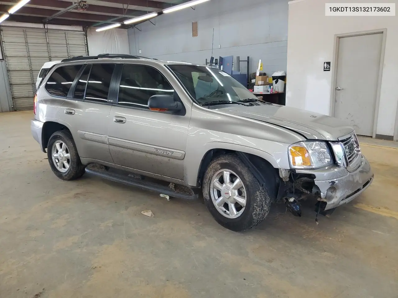 2003 GMC Envoy VIN: 1GKDT13S132173602 Lot: 65701195