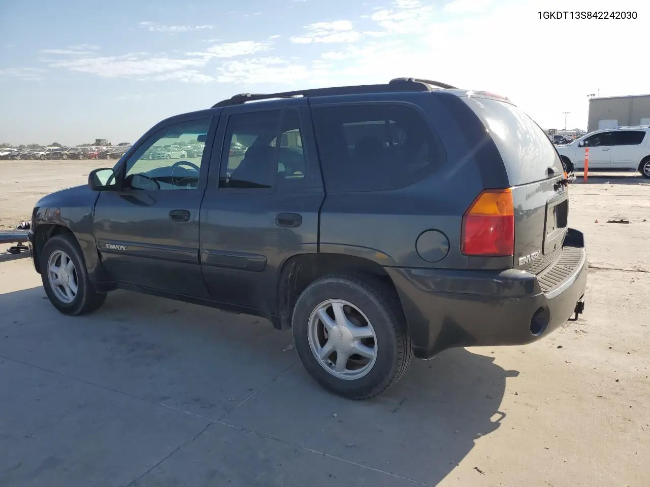 2004 GMC Envoy VIN: 1GKDT13S842242030 Lot: 56712035