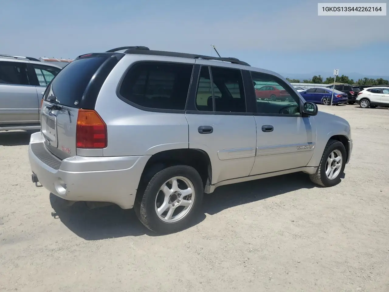 2004 GMC Envoy VIN: 1GKDS13S442262164 Lot: 61822915