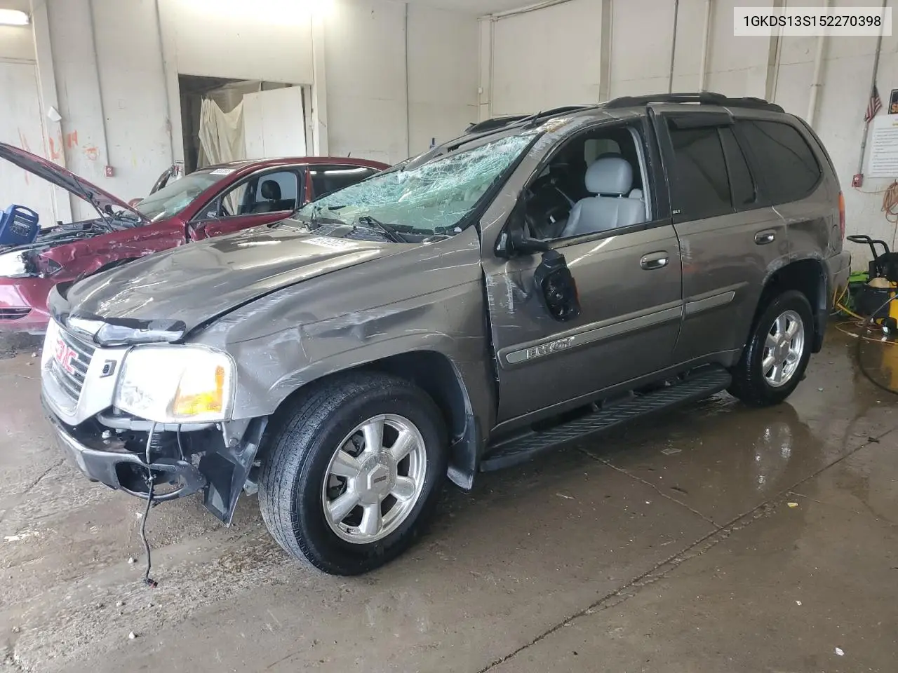 2005 GMC Envoy VIN: 1GKDS13S152270398 Lot: 56160625