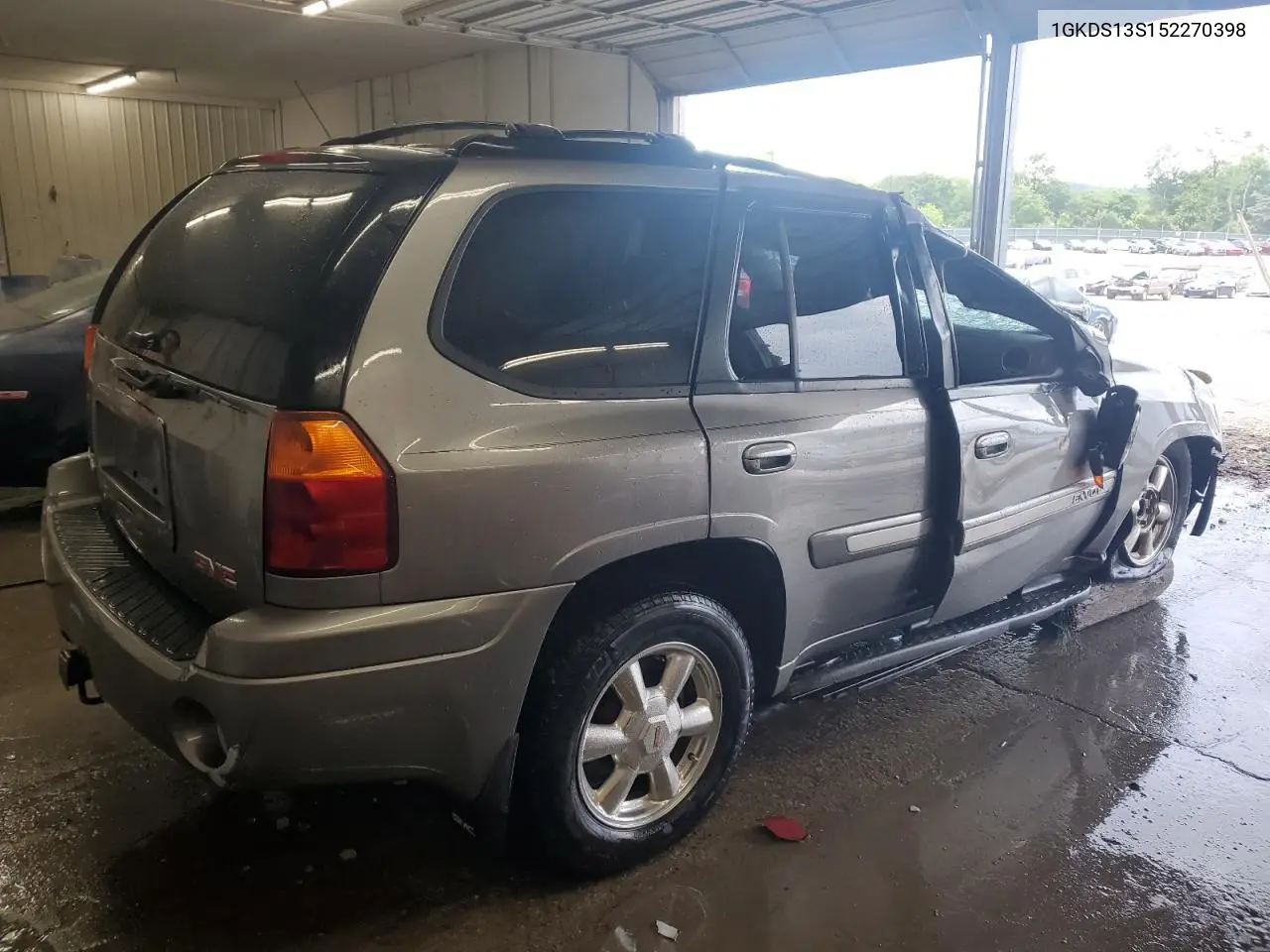 2005 GMC Envoy VIN: 1GKDS13S152270398 Lot: 56160625