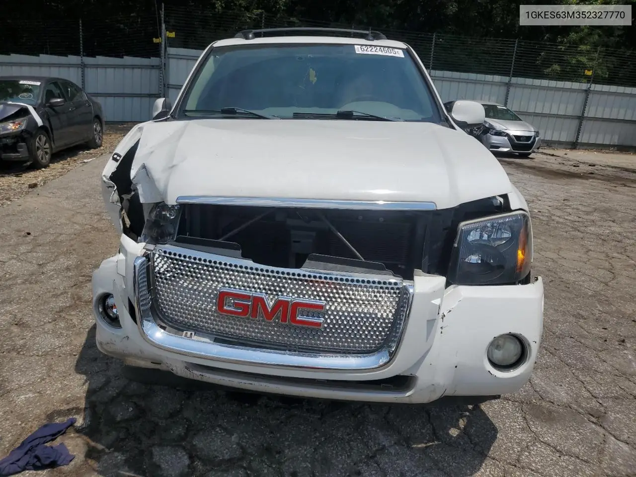 2005 GMC Envoy Denali VIN: 1GKES63M352327770 Lot: 62224605