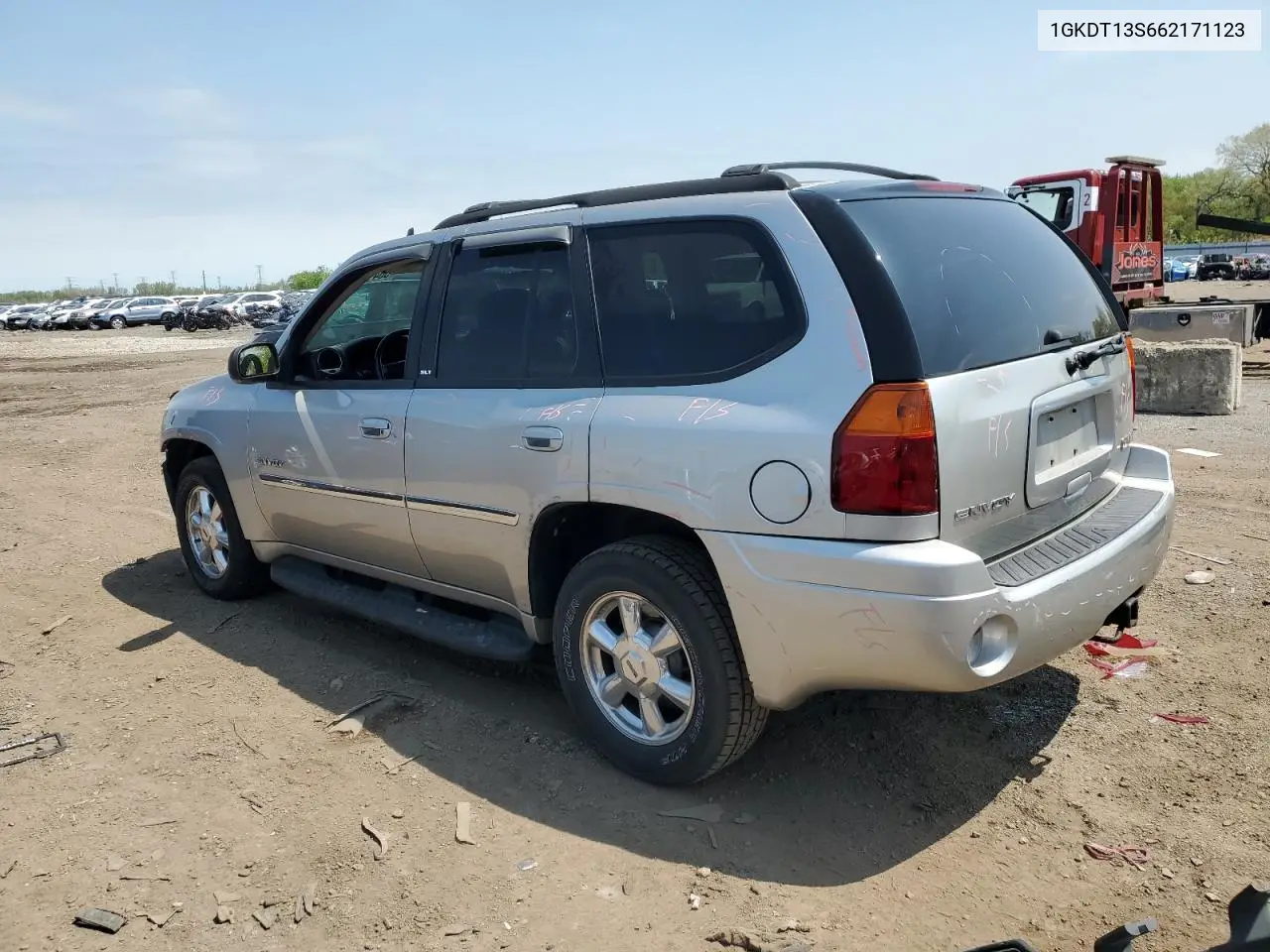 2006 GMC Envoy VIN: 1GKDT13S662171123 Lot: 56418255