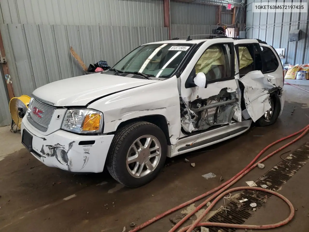 2007 GMC Envoy Denali VIN: 1GKET63M672197435 Lot: 61371585