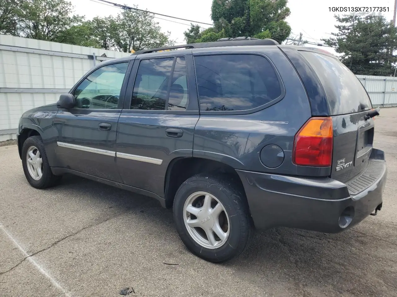 2007 GMC Envoy VIN: 1GKDS13SX72177351 Lot: 63046295