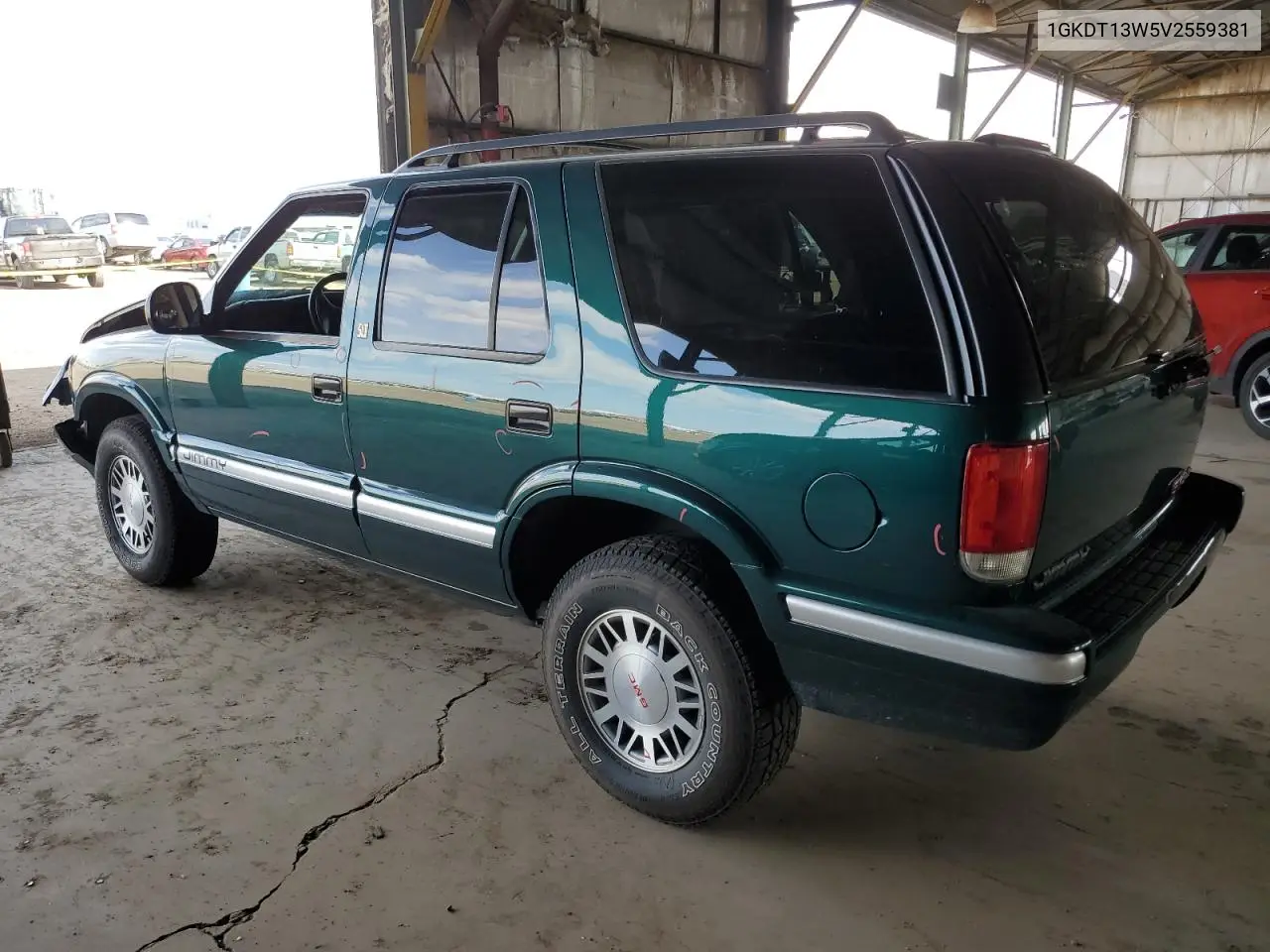 1997 GMC Jimmy VIN: 1GKDT13W5V2559381 Lot: 51268325