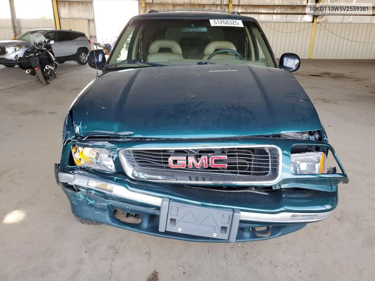 1997 GMC Jimmy VIN: 1GKDT13W5V2559381 Lot: 51268325
