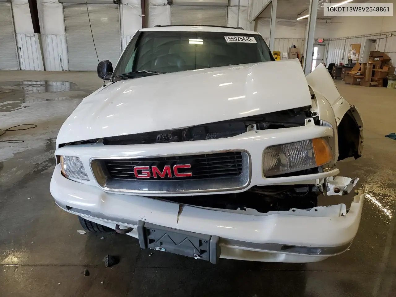 1997 GMC Jimmy VIN: 1GKDT13W8V2548861 Lot: 55925445