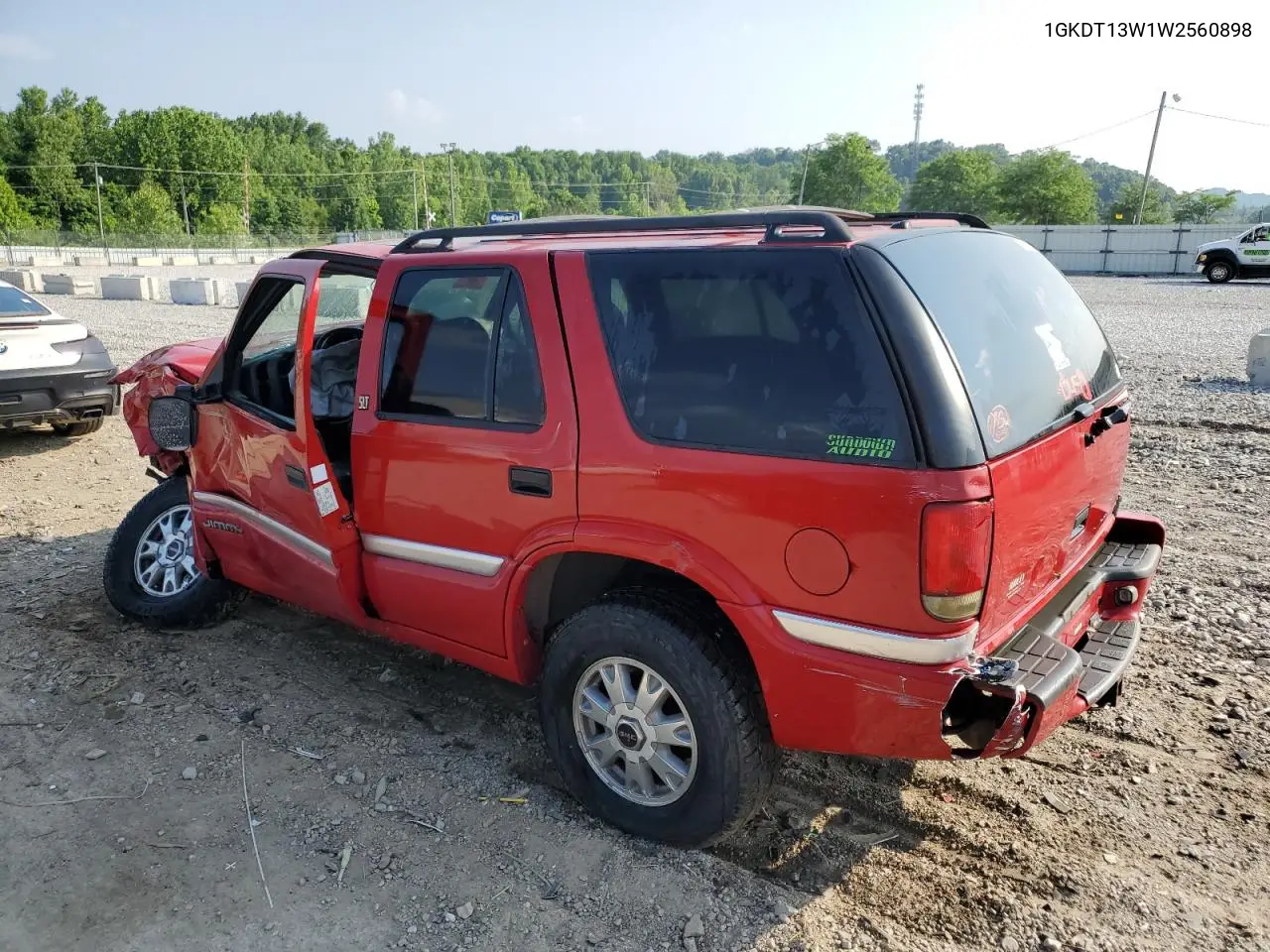 1998 GMC Jimmy VIN: 1GKDT13W1W2560898 Lot: 58831125