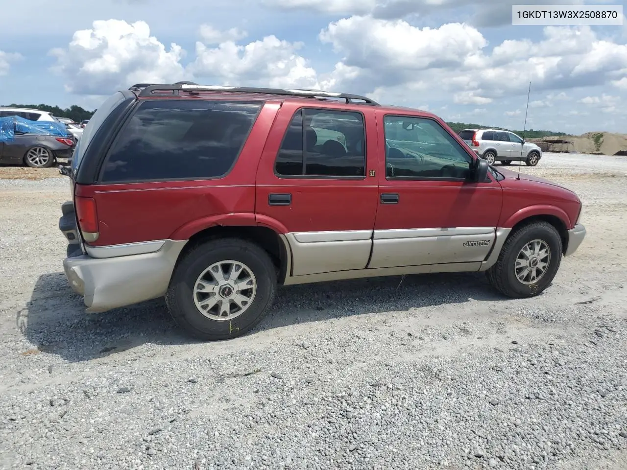 1999 GMC Jimmy VIN: 1GKDT13W3X2508870 Lot: 56572425