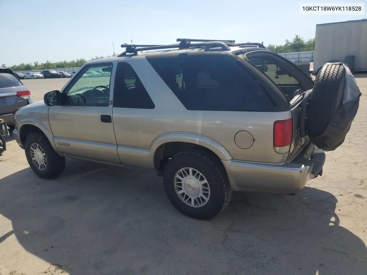 2000 GMC Jimmy VIN: 1GKCT18W6YK118528 Lot: 55820295