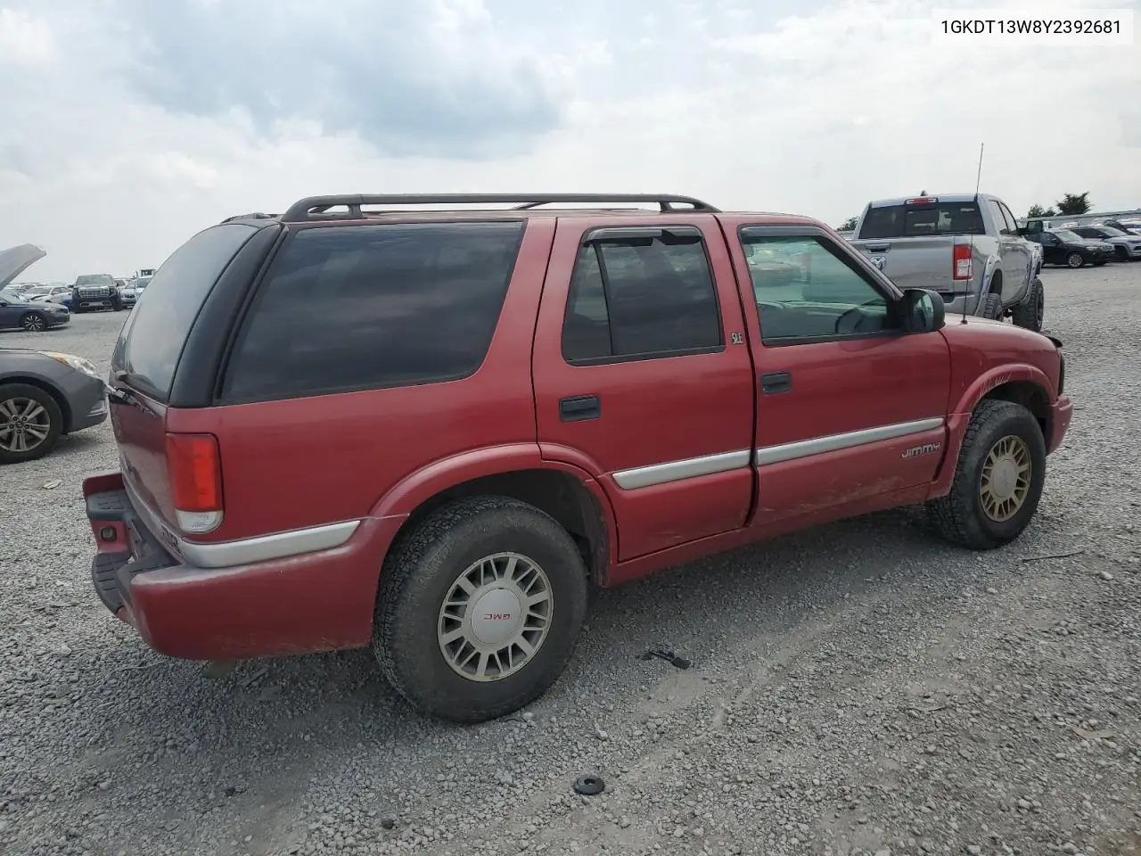 2000 GMC Jimmy / Envoy VIN: 1GKDT13W8Y2392681 Lot: 59277005