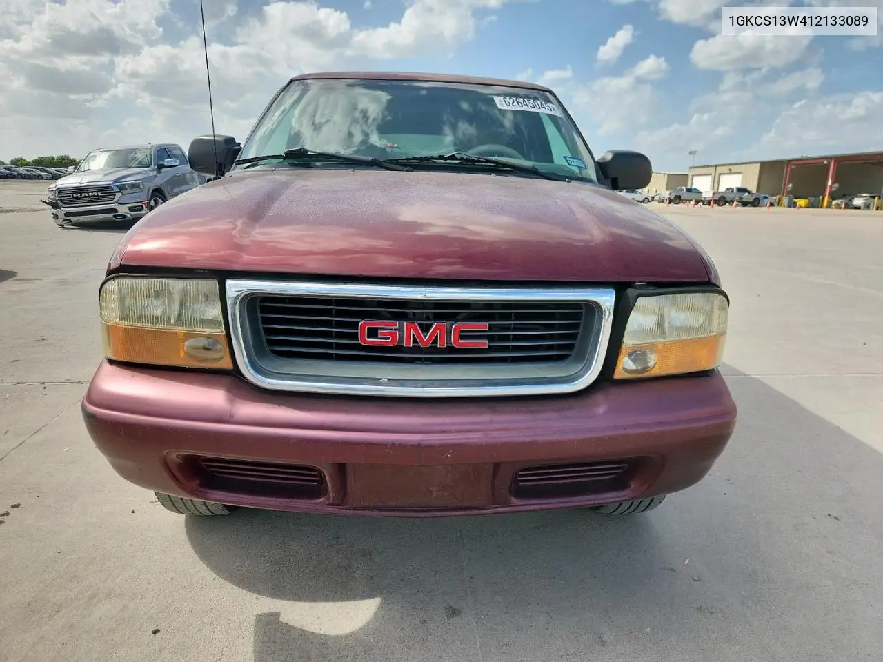 2001 GMC Jimmy VIN: 1GKCS13W412133089 Lot: 62645045