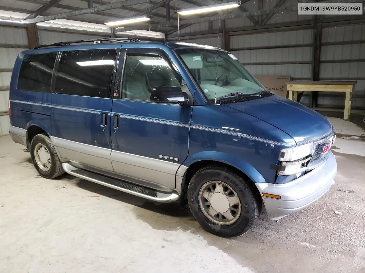 2000 GMC Safari Xt VIN: 1GKDM19W9YB520950 Lot: 59372885