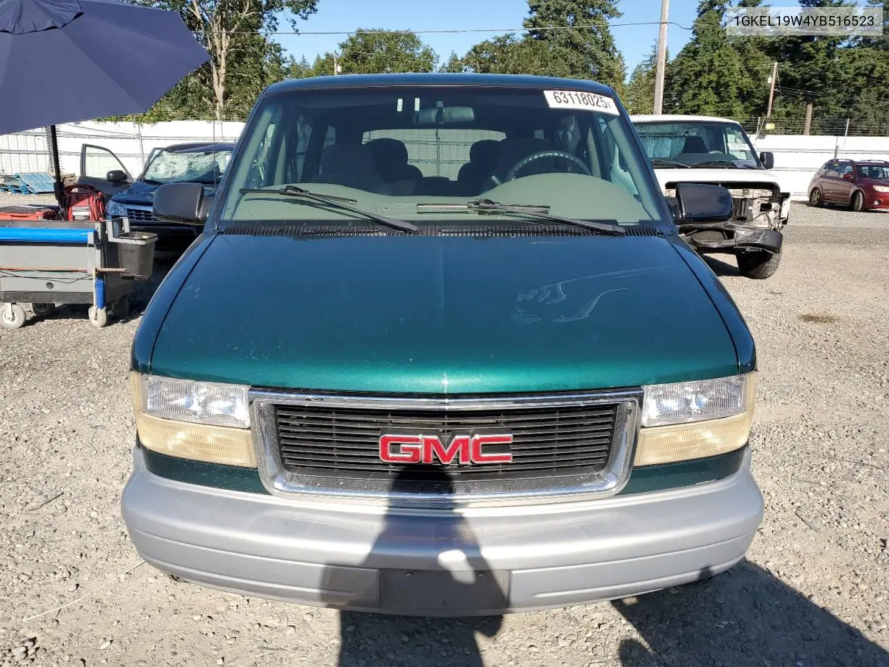2000 GMC Safari Xt VIN: 1GKEL19W4YB516523 Lot: 63118025