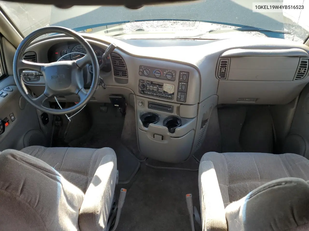 2000 GMC Safari Xt VIN: 1GKEL19W4YB516523 Lot: 63118025