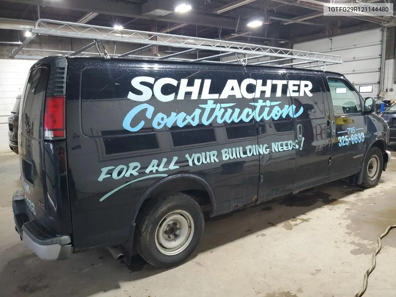 2002 GMC Savana G2500 VIN: 1GTFG29R121144480 Lot: 62502015