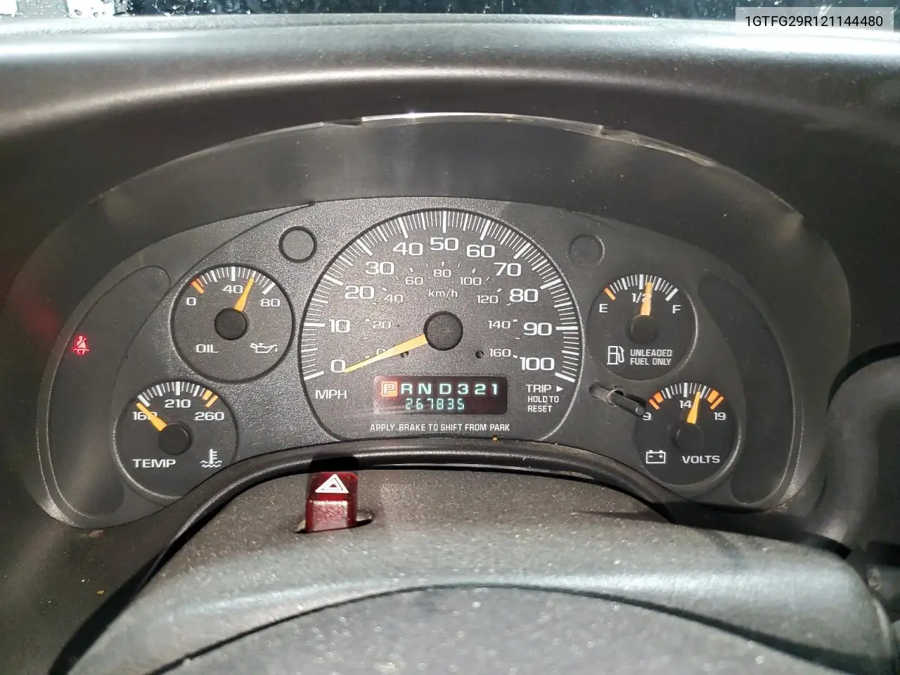 2002 GMC Savana G2500 VIN: 1GTFG29R121144480 Lot: 62502015