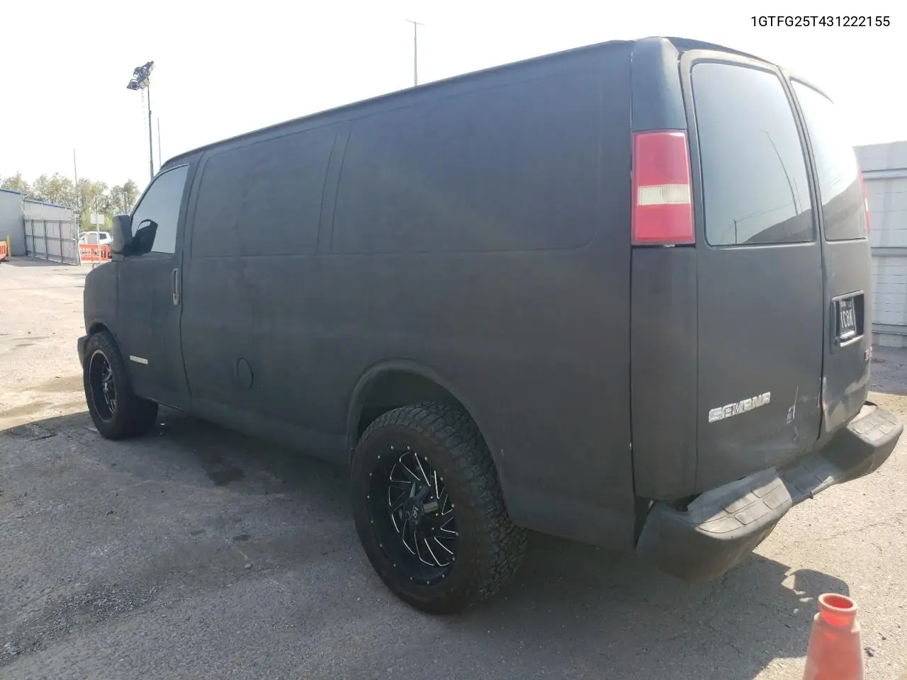 2003 GMC Savana G2500 VIN: 1GTFG25T431222155 Lot: 65288065