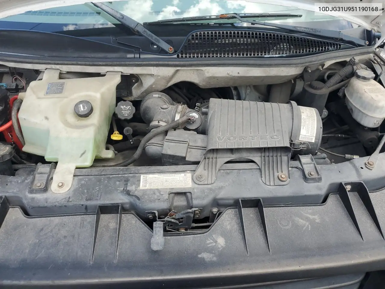 2005 GMC Savana Cutaway G3500 VIN: 1GDJG31U951190168 Lot: 62325485