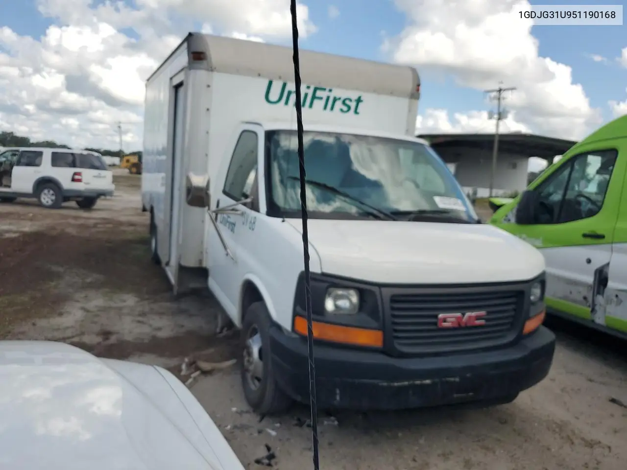 2005 GMC Savana Cutaway G3500 VIN: 1GDJG31U951190168 Lot: 62325485