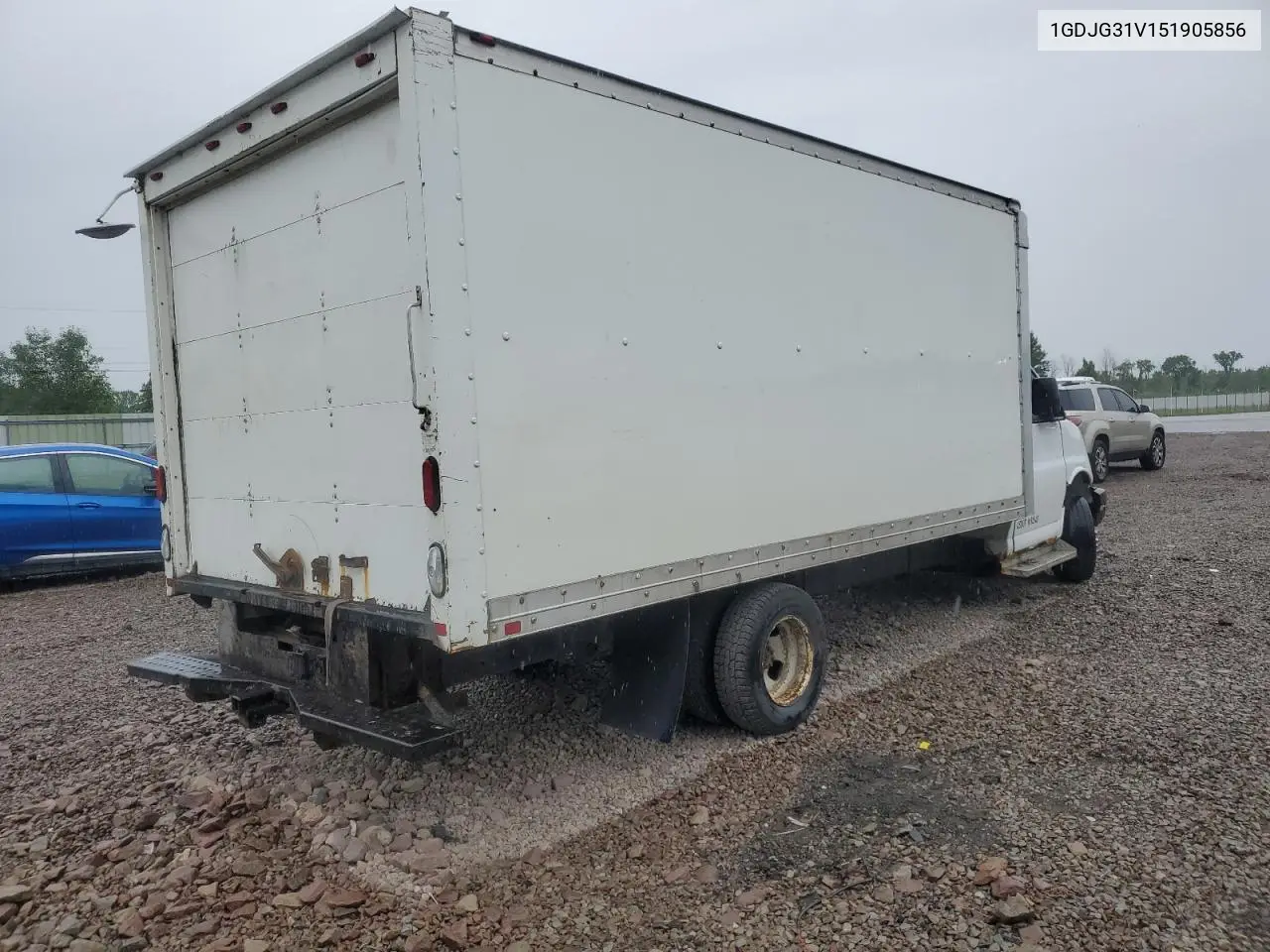 2005 GMC Savana Cutaway G3500 VIN: 1GDJG31V151905856 Lot: 62570065