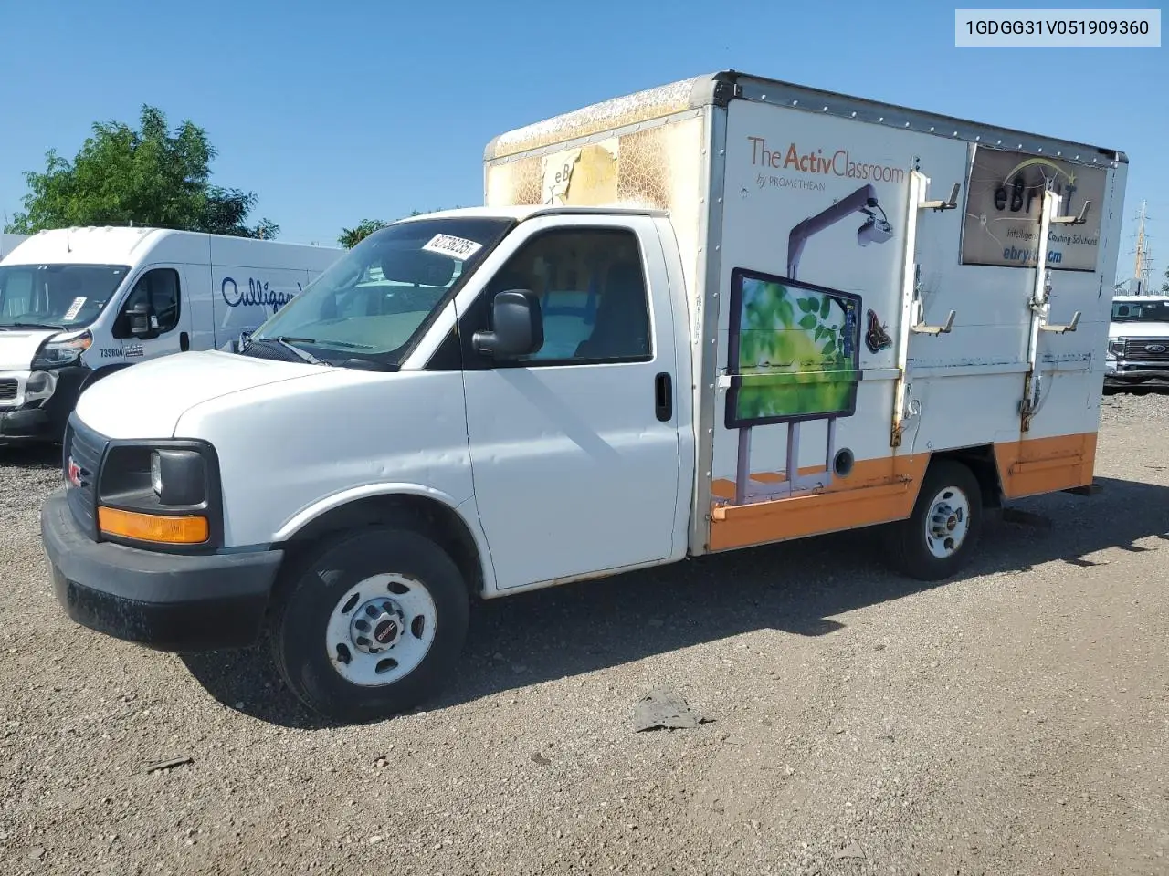 2005 GMC Savana Cutaway G3500 VIN: 1GDGG31V051909360 Lot: 62736235