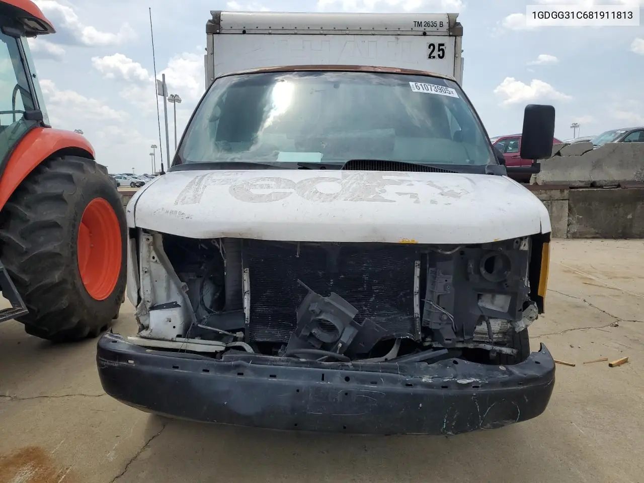 2008 GMC Savana Cutaway G3500 VIN: 1GDGG31C681911813 Lot: 61073905